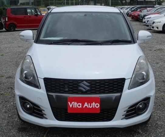 2013 SUZUKI SWIFT